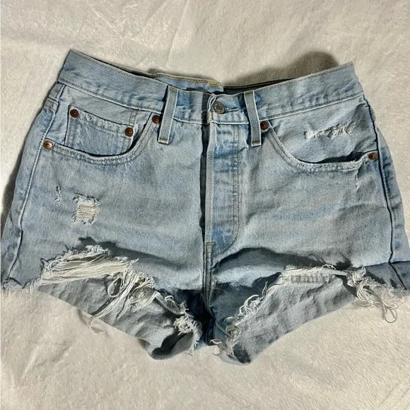 Levi's Black and Light Blue Denim Cutoffs - Picture 2 of 3